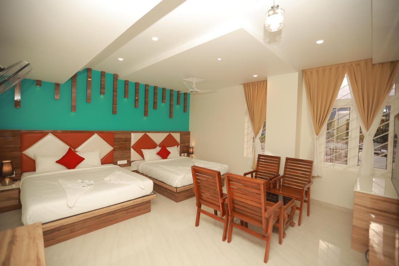 Sree Bharat Residency Hotel Alandurai ภายนอก รูปภาพ